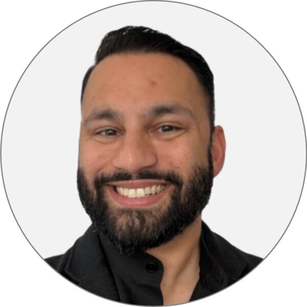 Portrait of Christopher Smith, Assistant Facilitator.