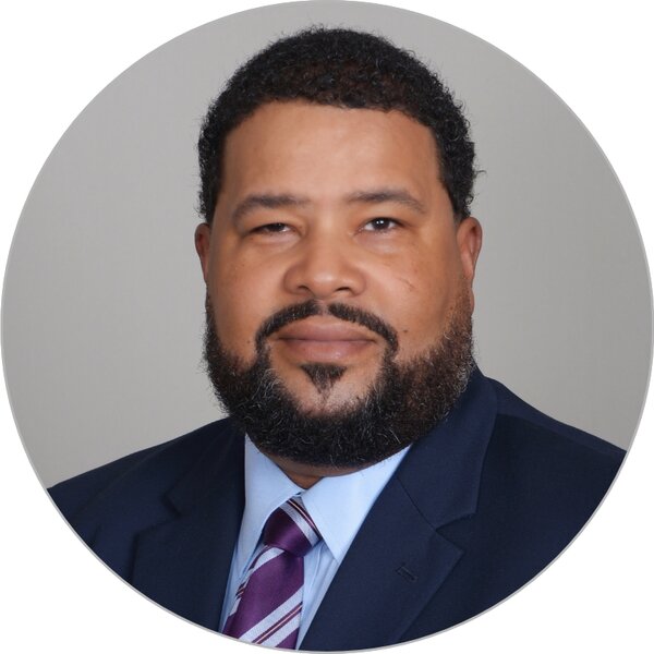 Portrait of Raymond Beasley IV, VP, Business Development and Client Engagement.